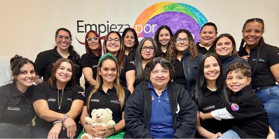 Dr. Linda Laras Dr. Linda Laras and a group