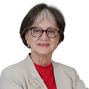luisa-alvarado Luisa Alvarado